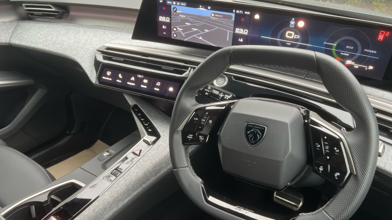 Peugeot 5008 1.2 Hybrid 136 GT 5dr e-DSC6 Petrol Estate